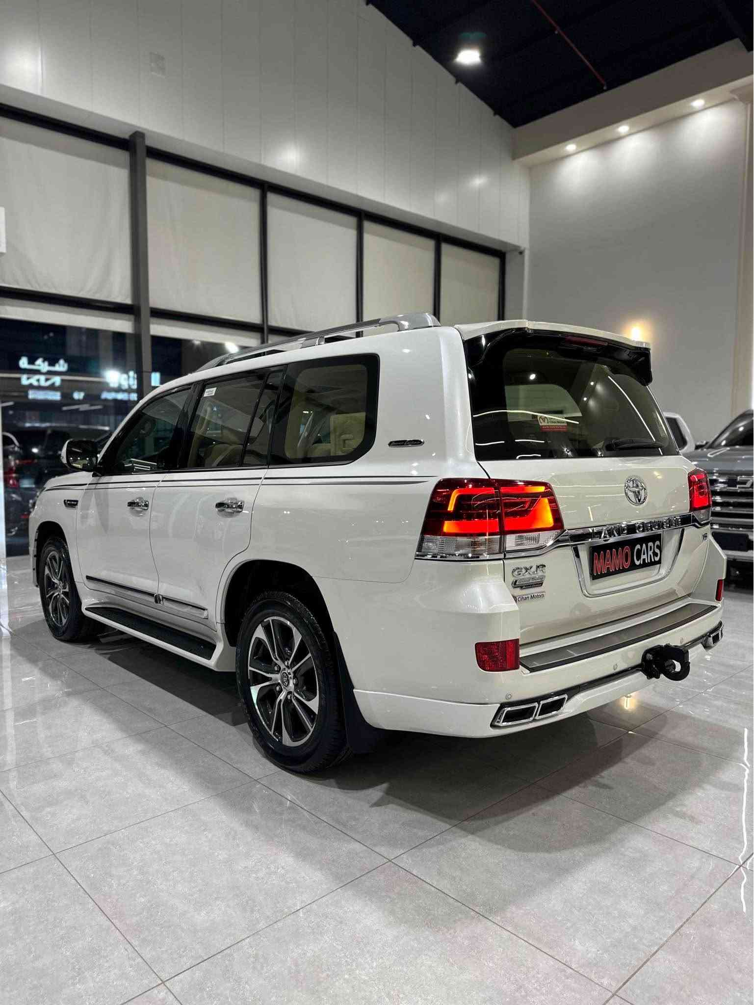 TOYOTA

LAND  CRUISER 

2020

GX.R

White

V6

4.0L

………………………………………………………………………….

تویوتا       لاندکروزەر  

2020      سپی  

6  پستن

مەکینە

4.0L

………………………………………………………………………….

شرکە   جیهان   ضمان ✅                    

………………………………………………………………………….

80      هەزار        رۆیە

………………………………………………………………………….

مواسفات

جی   اکس  ار

سیلایت

بەسمە
      

سەلاجە
 

شغال

تەبریت    مەرکەزیی

8.   پەرەشووت

شاشە  بەرز 

بلاجکتۆر

لایت   زینۆن

………………………………………………………………………….

بێ    بۆیاخ

بێ    تەزرە

بێ    تەحدیل

بێ   کرانەوە
 

………………………………………………………………………….

گێر  و   مەکینە   بەشەرت
 

هیچ  کێشەی  نیە

………………………………………………………………………….

رەقەم  و   سەنەوی   نوێیە

بەناوی    خۆمانە

………………………………………………………………………….

شوێن               هەولێر

معرض             مامۆ
*********** 
وا  تس  اپ أربيل, العراق
