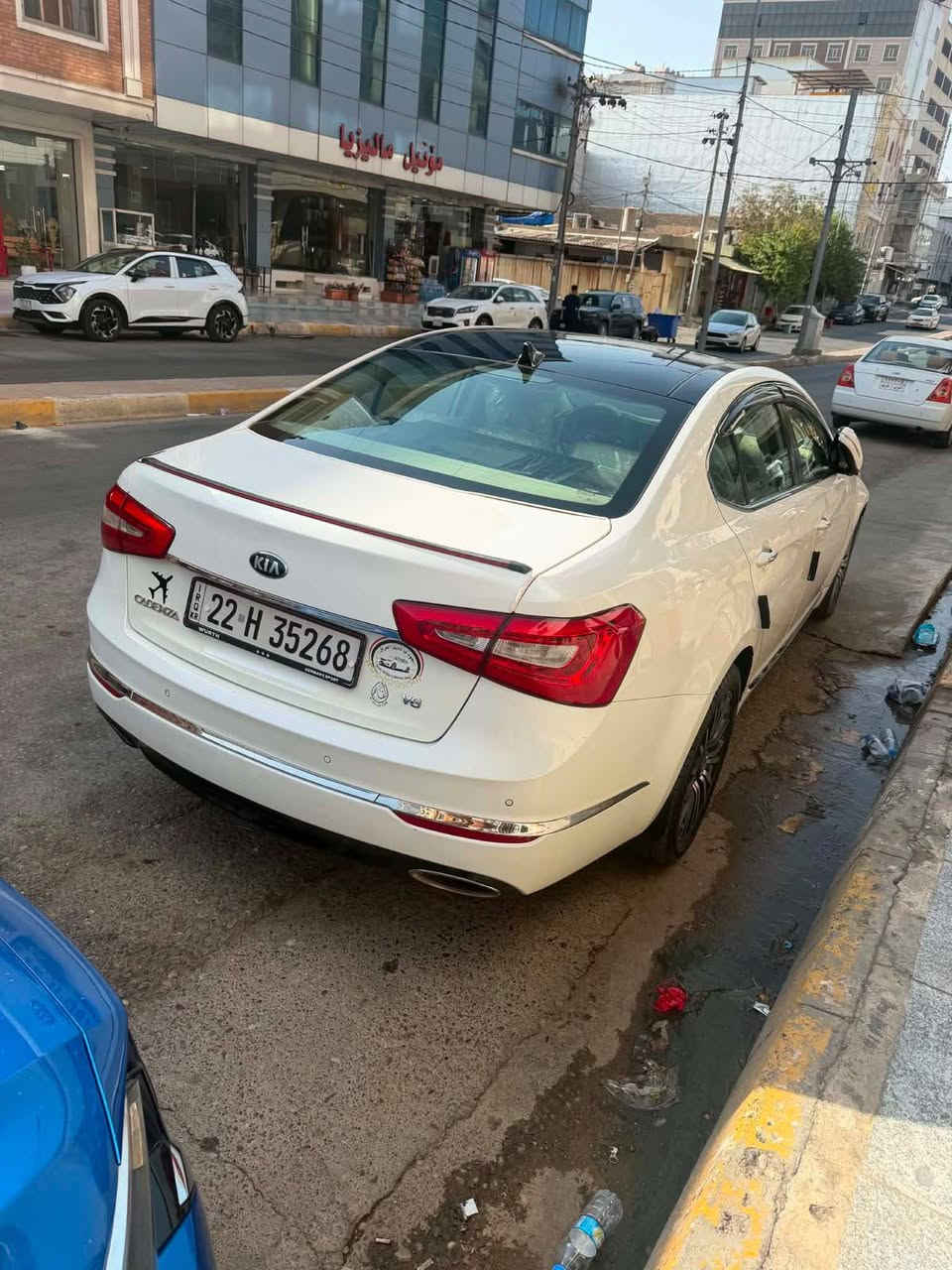 السلام عليكم 
كادنزا 2014 لون ابيض 
خليجي 3500
سياره vip 
فول مواصفات بانوراما الvip مواصفاته 
معروفه 
تبريد منظومه جديده قبل شهرين شادها 
صدر ميكانيك مكينه كفاله 
سونارها جديد قبل سبوع اخذته وتجي تأخذلها سونار 
حادثها تبديل بنيد وجاملغ اصلي وكاله نفس اللون وجاملغ الثاني مصبوغ 
سياره رقم أربيل جديد أنكليزي باسمي تحويل مباشر او وكاله
السعر 110 وبيها مجال 
اتصال على الرقم مباشر 
***********
