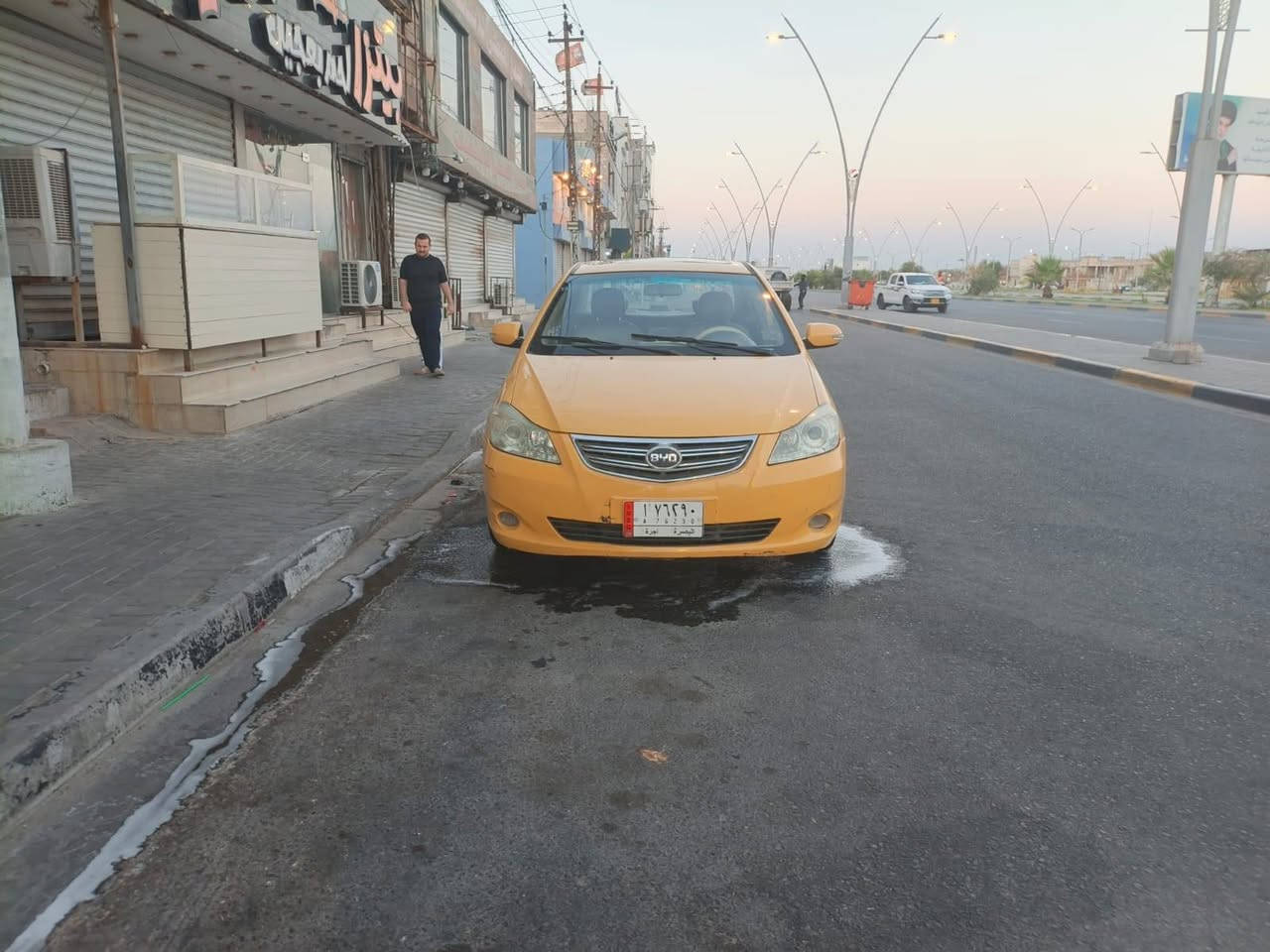 byd  مديل 2016 الفئة G3 مكينة 1800 كير اوتوماتيك مكفولة عدة شبر بل باب الخلفي الجهة الثانية وشخط بل باب الامامي مصلحة وراجعه بارد ونقص منضومة تبريد للأستفسار أكثر راسل الرقم ***********
