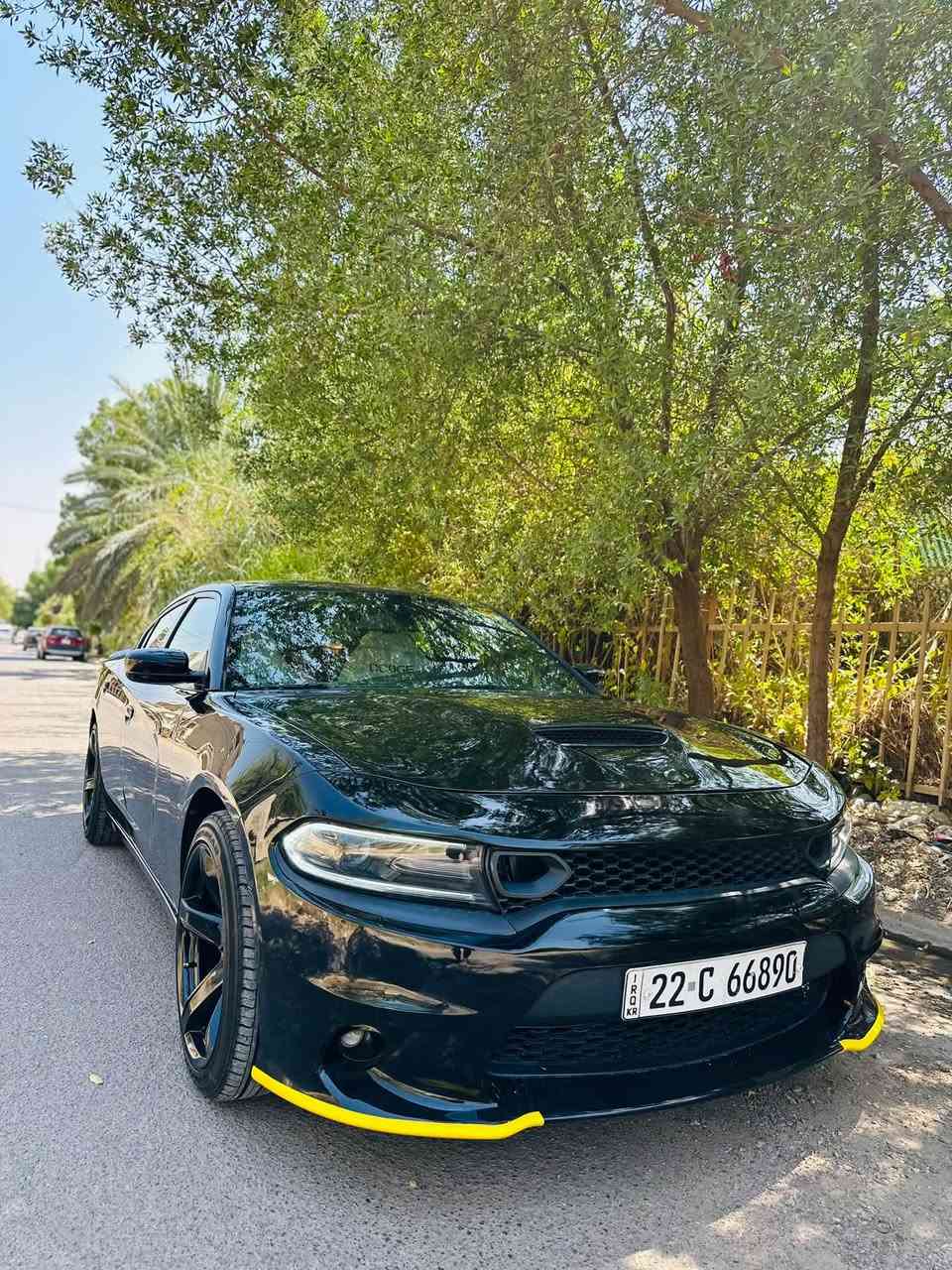 السلام عليكم جارجر 2018 sxt موصفاتها تشغيل عن بعد حساسات شفتات ستيرن شاشه كبيره داخل جلد وبقيه لموصفات لمعروفه بجم كبس حادث جاملغ وباب خلفي وجاملغ خلفي كلير امريكا 3 قطع بجم كبس محدثه RT حداديه امامي خلفي جديد ويل نجمه تخم تاير ادامه سياره كلش نضيفه وجديده ماشية 100 مايل رقم اربيل بسمي تحويل ثاني يوم سعرها 169 مكاني بغداد ***********
