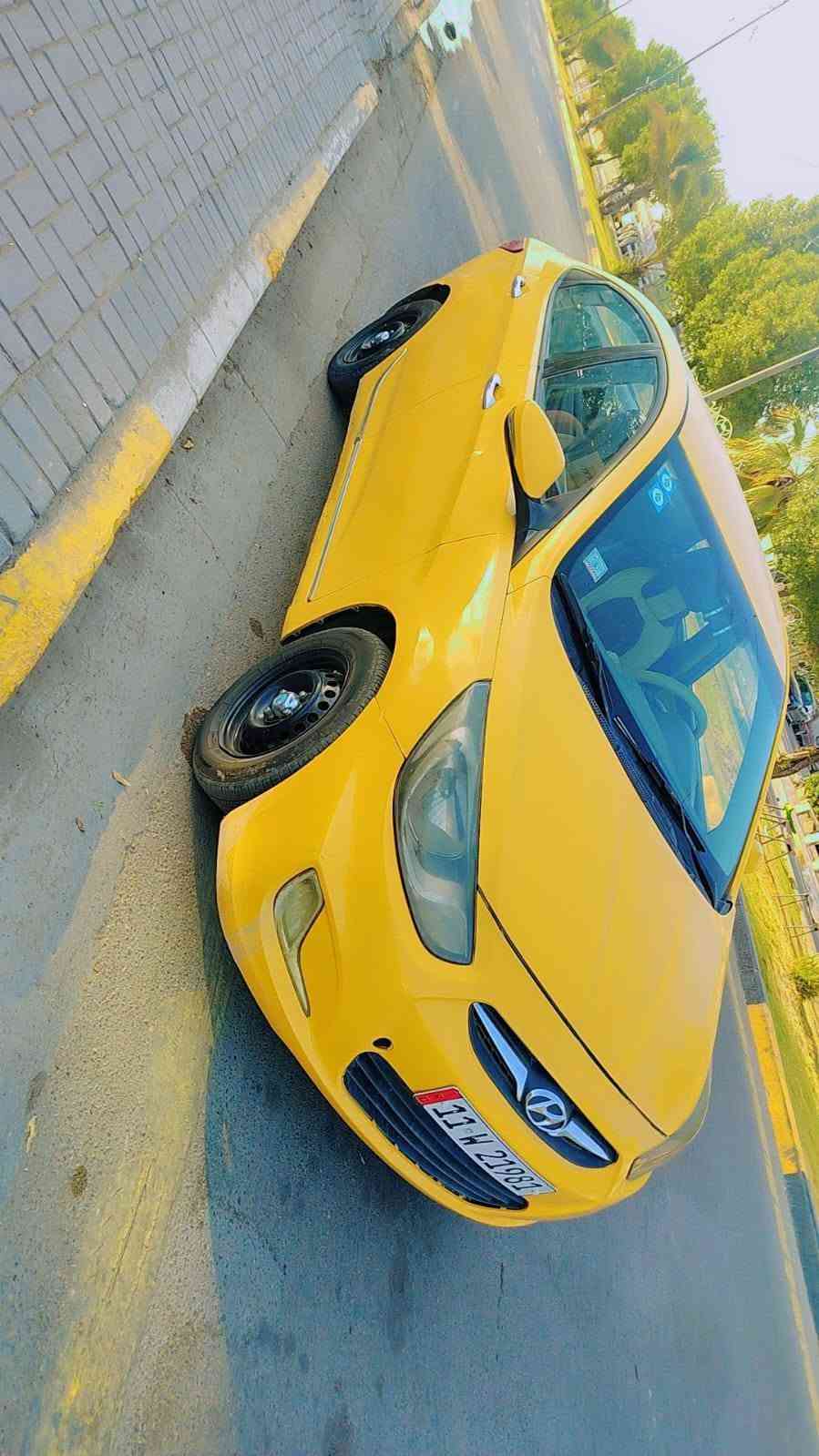 اكسنت ٢٠١٣ خليجي مكينه ١٦٠٠ كير عادي مصفره وجاهزه وهزه جديده السعر 48 مكاني بغداد الدوره                          ***********

نص مكتوب في الصور:
- سونار السيلاوي فحص البدي الخارجي . فحص المحرك و الكير . فحص الشاصي . كشف اضرار السيارة نوع السيارة : اكسنت رقم السيارة : 11_21981 نخلي المسؤوليه بعد انتهاء الفحص المده 24 ساعه تاريخ فحص السياره : 2026_8_12 صبغ بارد تبديل كلير الجانب العلوي : صبغ فقط الجانب الايمن صبغ ومعجون + تصليح واضرار في الدوس الجانب الايسرصبغ ومعجون وتصليح واضرار في الدوس الجانب الامامي : صبغ ومعجون ملاحظه : طخات في الشاصي من الاسفل الجانب الخلفي: صبغ ومعجون + تصليح واضرار في الدواخل حوض وطخات اسفل ملاحظه: حاله شاصي خلفي ضرر رأس شاصى ايمن