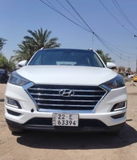 توسان ٢٠٢١ • مكينة ٢٠٠٠ • ماشيه ٤٩٠٠٠