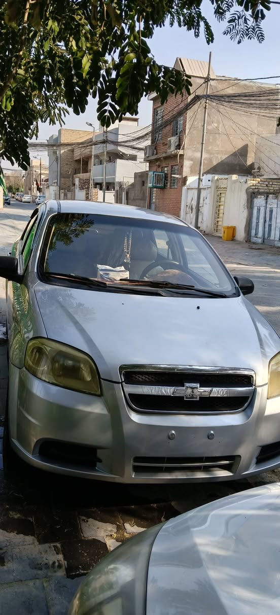 السلام عليكم للبيع 🚗
افيو موديل :2013
اللون : فضي سلفري
كير مكينه مكفول 
تبريد ثلج ❄️❄️
لايت زنون ابيض عالي ناصي 
سنوية لل28 بس راعيهااا يريد مداور سياره جاهزه الف ما تصرف عليها 

سيارة بيهاا ضربه جاملغ خلف سايق وبيهااا بارد بسيط + رش مكانات بسيطه اثر جراد حوض شواصي تكم مكفول

السعر 70 وبيهاا مجال للشراي 

رقم الهاتف واتساب واتصال *********** النجف, العراق
