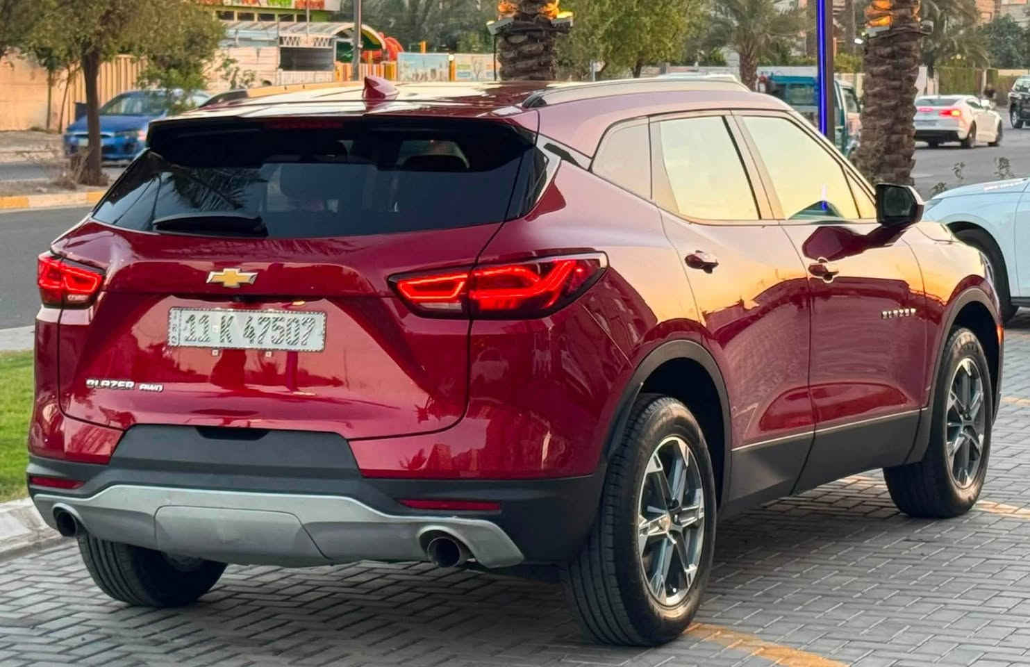 Chevrolet blazer 2023 Lt شوفرليت بلايزر
ماشية 43 الف 
حادثها جانبي قطعتين صبغ و قطعتين مبدل نفس اللون 
( لغد شاصي مكفول ) 
المواصفات Lt : 
-تشغيل عن بعد
-بصمة ابواب مع بصمة تشغيل
-كراسي كهرباء 
-شاحن لاسلكي
-انظمة قيادة
-فور ويل مع عدة انظمة
-تبريد قطعتين منفصل
-رادار امامي مع نقطة عمياء
-بك لايت led
-هاند بريك بصمة
-حساسات خلفية
-جنطة كهرباء
-نظام اوتو ستوب
جديده جدا بدون اي نواقص تراي زيرو
 مكاني بغداد / الكرخ
السعر 168 ورقه وبيها شي بسيط 
***********
