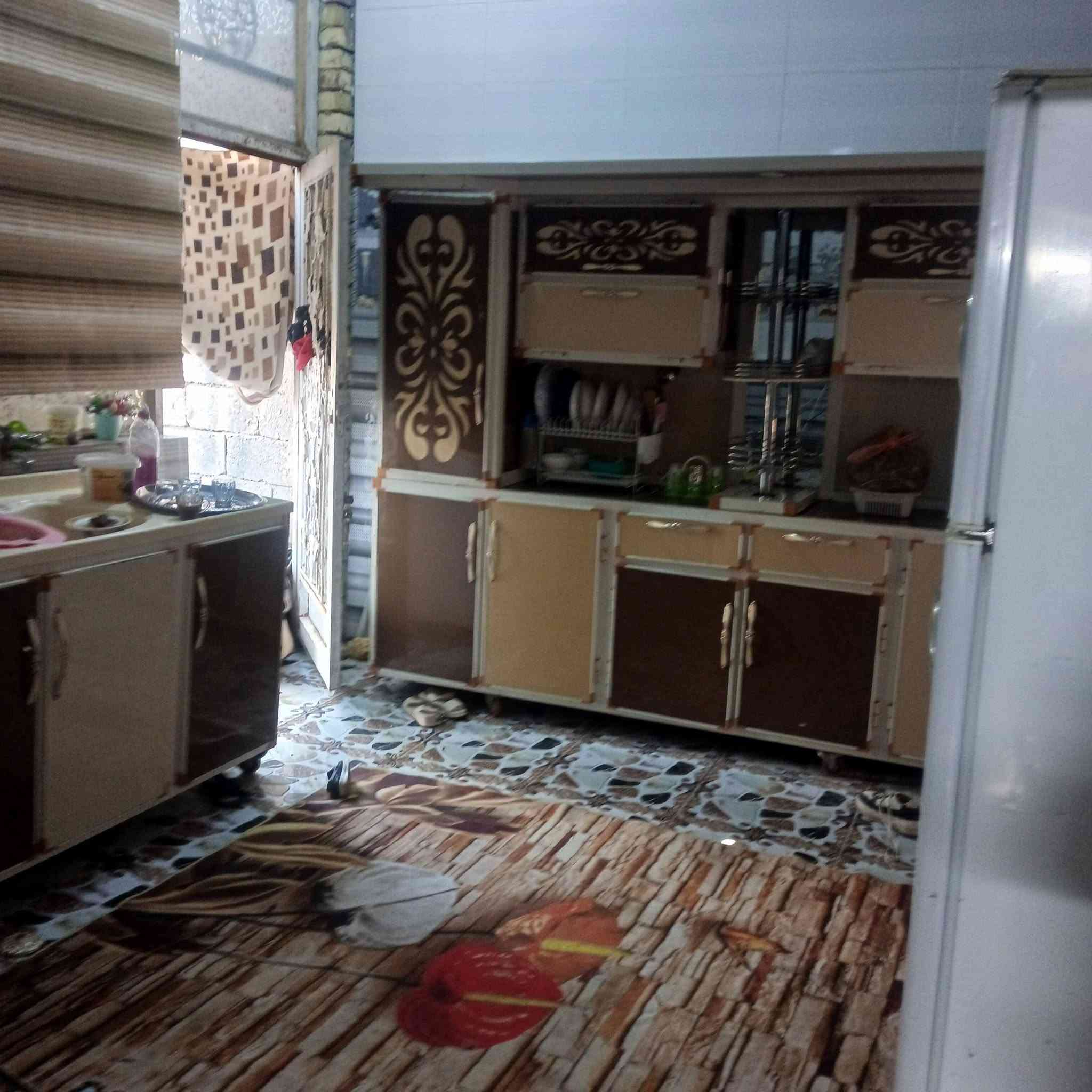 بيت • ٣٠٠م • شارع ٣٠