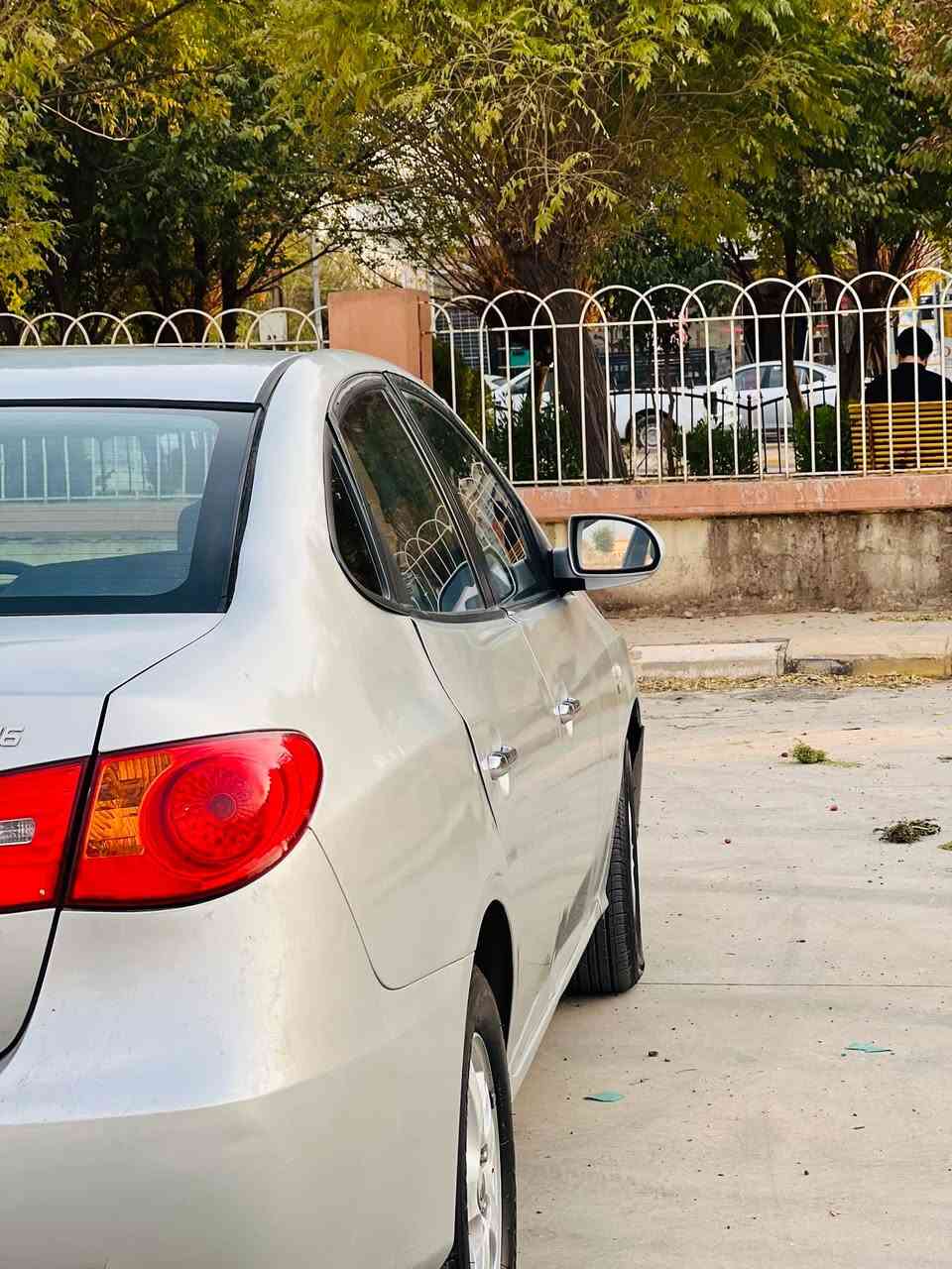 .
سەرەتا بە ناوی خوای گەورە
ئاڤانتی بڕاوە بڕاوە
٢٠٠٨ 
فول فولی بێ سڵاید
کوشن جڵد کوشن هیتەر
تەبریت لەمس
تازە داغڵی کامل مەسرەف
جامی پێشو دوای هەڵگیراوە
برێکی بەستراوە
ساردو گەرمی مەزبووتە
١٨٣ هەزار ڕۆشتووە
سەقفی بۆیاخ نیە بەشەرت
دەعمو لێدراوی نیە
پیشو پشتی کەپس
کەڤەر گۆڕاو بە شەرت
چوار تایەو ویلی لۆک لۆکە
چرکەی تیا نیە سەیارەکە زۆر مەزبووتە
تازە داغڵەو کۆدی نیە
سعری ٤٧ گەڵاو مەجالێکی برایانە
شوێن هەڵەبجەی تازە(شارەزور)
ژ.م
***********
وەتس ئەپو ڤایبەری لەسەرە
ڕەحمەتو لێبێ هەموو شتێکم نووسیەوە جوان بیخوێنۆ ئینجا تەلەفون بکە
لەگەڵ ڕێزدا🖤
