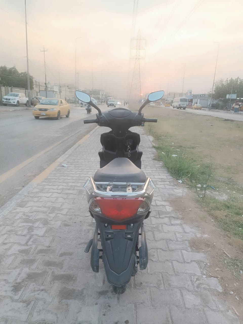 سكنز شحن • ٦ بطاريات • سرعة ٧٠