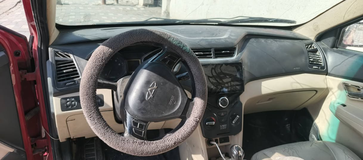 🚗 للبيع شيري فلاوين 2014
🔹 السيارة مصبوغة حزام والقمارة بسبب فابلون الشركة متأذية، وتحتاج صبغ وترتيب بسيط.

🔹 تحتاج فقط حدادية أمامية.

🔹 نمرة الكير الثانية تفلت وتحتاج تصليح.

🔹 المكينه مكفولة.

🔹 التبريد ❄️ شغال.

🔹 الكهرباء ⚡ كلها زينة.

🔹 داخلية السيارة زينة وتحتاج فقط ترتيب.

سنويه ساقطة ٢٢ 

تحويل مباشر 

💰 السعر: 27 

عليها غرامات تقريباً 720 ألف دينار (4 ونص  أوراق)، والغرامات تنزل من السعر.

🔥 **السعر الكلي مع الغرامات ٢٧ يعني ٢٢ قفل قفل قفل *********** بابل المسيب أو كربلاء المقدسة **
