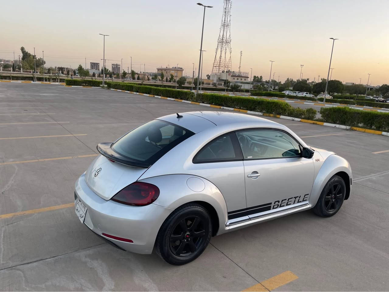 VW Volgs waign
BEETEL
موديل ٢٠١٢ 
٥ پارچه بوياغي هه يه به حيزام ده يفروشم به بي ده عم 
گير عادييه ٥ پستنه زور زور به قوه ته ماشالله ي ده وي يه ك دينار مه صروفي تيدانييه كوشن جلد سارد و گه رم سعريشي ٦٠وه ره قه و مجاليكي كه م شويين هه ولير
*********** أربيل, العراق
