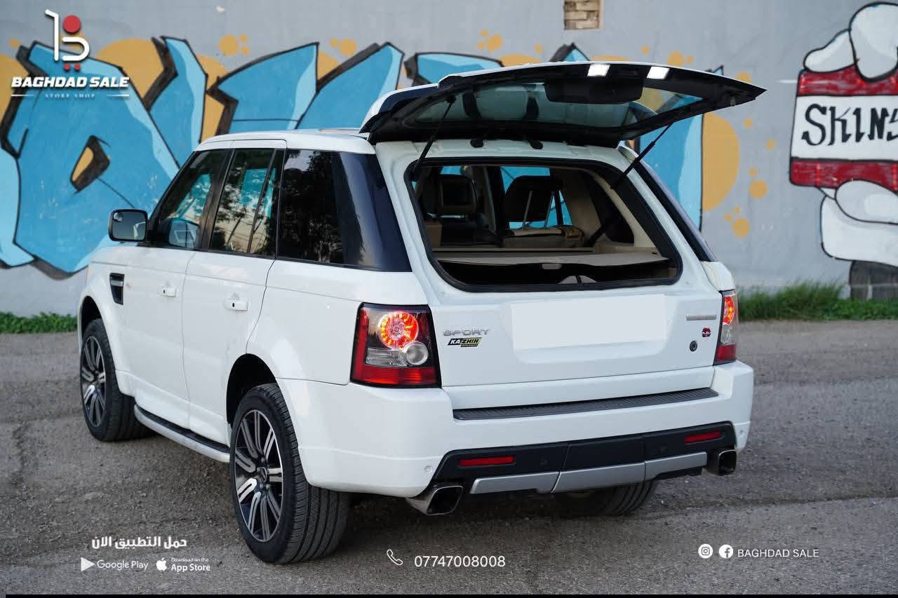🚗 للبيع 

رانج روفر 2011 –Range Rover Autobiography 

🌍 المدينة - بغداد –  السيدية 

•   🛣️  المسافة المقطوعة    -   135 الف كلم  

خليجي وكالة سردار 
💰 السعر:  ١٣٦

✅ المواصفات :

📅 الموديل: 2011
📏 الممشى: 135,000 كم

⚙️ المحرك: 8 سلندر 5000 سي سي
🔥 سوبر جارج – قوة وأداء عالي
🎯 الويل: 21 إنش
• فئة Autobiography 
• جكات هيدروليك (تصعد وتنزل)
• دفع رباعي
• ناقل حركة أوتوماتيك
• مقاعد جلد فاخرة
• مقاعد كهرباء مع خزن وميموري
• تدفئة وتبريد مقاعد
• بانوراما
• شاشة كبيرة + نظام ملاحة
• كاميرات وحساسات
• رادارات أمان
• ستيرن كهرباء
• مرايا قلاب
• إضاءة فاخرة داخلية
• ويل 21 إنش
صبغ جاملغ امامي عكس السائق فقط .

***********☎️
***********☎️
