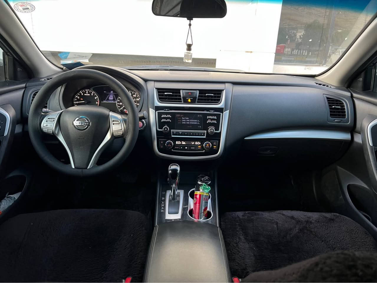 Nissan Altima 2018 
نيسان ئاڵتیما 2018 بۆ فرۆشتن 
مواسفات(SV)
ویل کرۆم  
شاشة گةورة
شةغال
راداري پيشةوه 
راداري ئاوينه  
بةردة گزؤز بيلادي بة شةرت
چوار تایەی تازە  گاعیوو ناوگاعی بۆ کراوە 
سەنەوی و ژینگەو ڕێگەوبانی ھەمووی تا ٢٠٣١ تازەیە ...
تةنها بؤنيت بؤياغة بي ناوو گرتن لةگةل يةك بست شان  پيش و پشت و نادةرگاكان هةمووي كةپسه  .....نرخ ١١٥  وةرةقه و مةجال
ژماره موبايل (***********) WhatisApp سوران, أربيل
