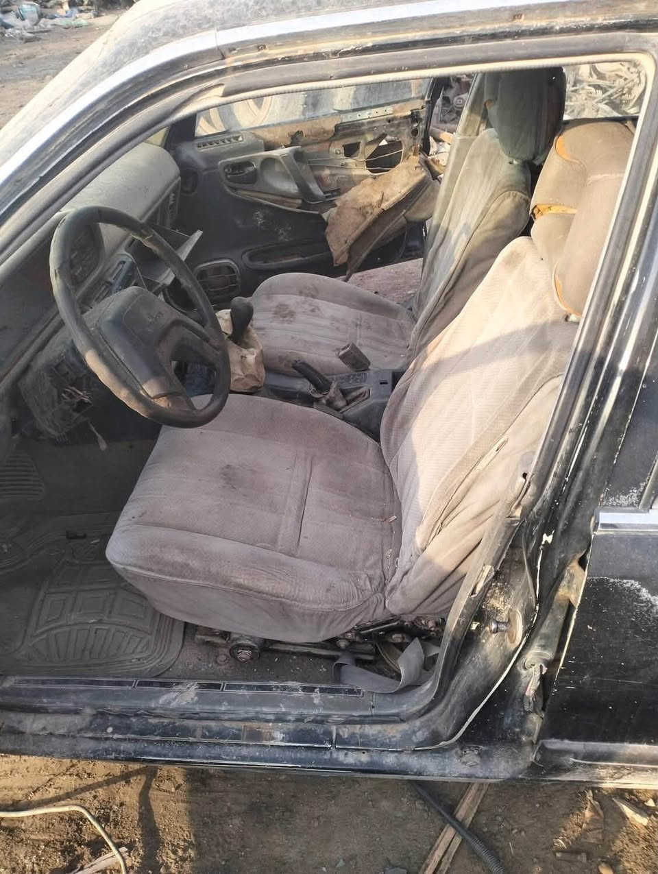 تفصيخ سيارات قديمة • دايو برنس • قطع نظيفة
