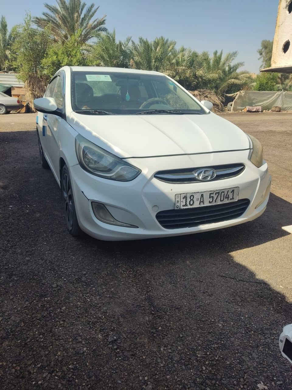 للبيع اكسنت فول مواصفات  2014 رقم بابل جديد بس بنيد مبدل بدون دواخل السياره باسمي مكان السياره بابل الهاشميه لاستفسار  ***********
