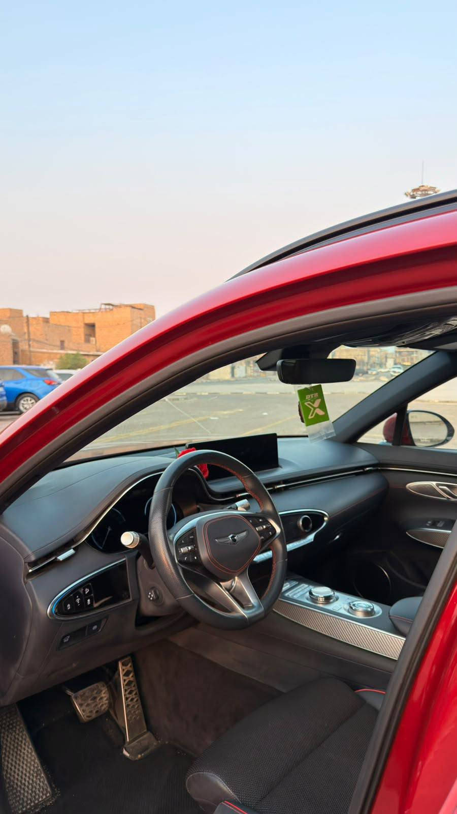 جينيسيس Gv 70 sport prasteg موديل 2024
مرقم اربيل
كلين كفالة 
ماشيه 28
محرك 4 سلندر 
السعر 320 ورقه

*********** مهندس حيدر

مكتب المهندس حيدر للمزادات الأمريكية والكندية

 العنوان ميسان العماره
