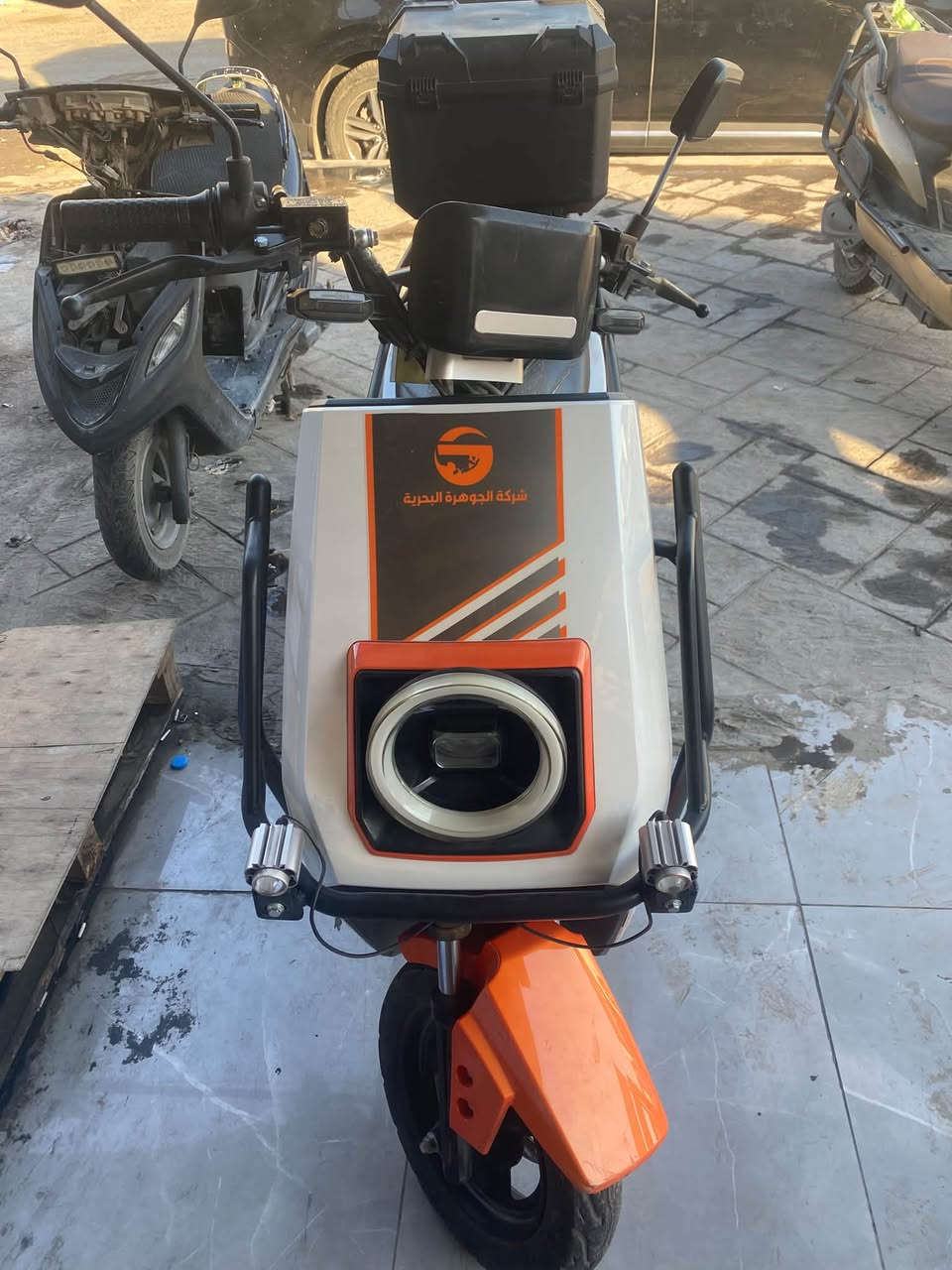 سلام عليكم  دراجه شحن نوع الجوهره

بطاريات 6 

اللون المميز

🔋 بطارية عالية الجودة

⚡ سرعة تصل لأكثر من 80ساعة

📍 مدى أكثر من 60 كم

↔️ إشارات يمين ويسار

💡 ضوء أمامي عالي + ضوء ناصي

💡 إضاءة جانبية

⚙️ فرامل أمامية وخلفية

💪 أداء قوي وثبات عالي

⚖️ تتحمل وزن عالي وجودة مضمونة

💰 السعر: 550 بيه مجال 

🤝 بيها مجال 

الاستفسار ***********

📍 العنوان: بغداد زعفرانيه
