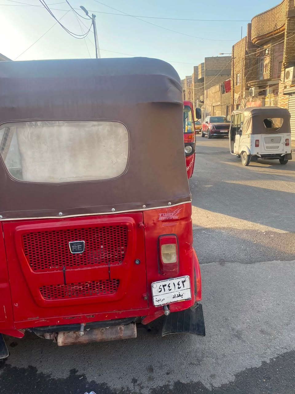 للبيع موديل 2021 رقم وسنوية سعره 7ونص وبيه مجال رقمي ***********
