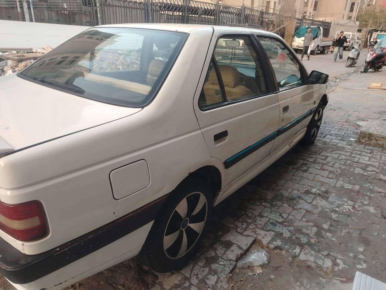 سلام عليكم بيجو GLX 405 موديل ٢٠٠٩ كير اوتوماتيك محرك وكير فرنسي السعر ٣٠ مكانها بغداد اتصال ***********
