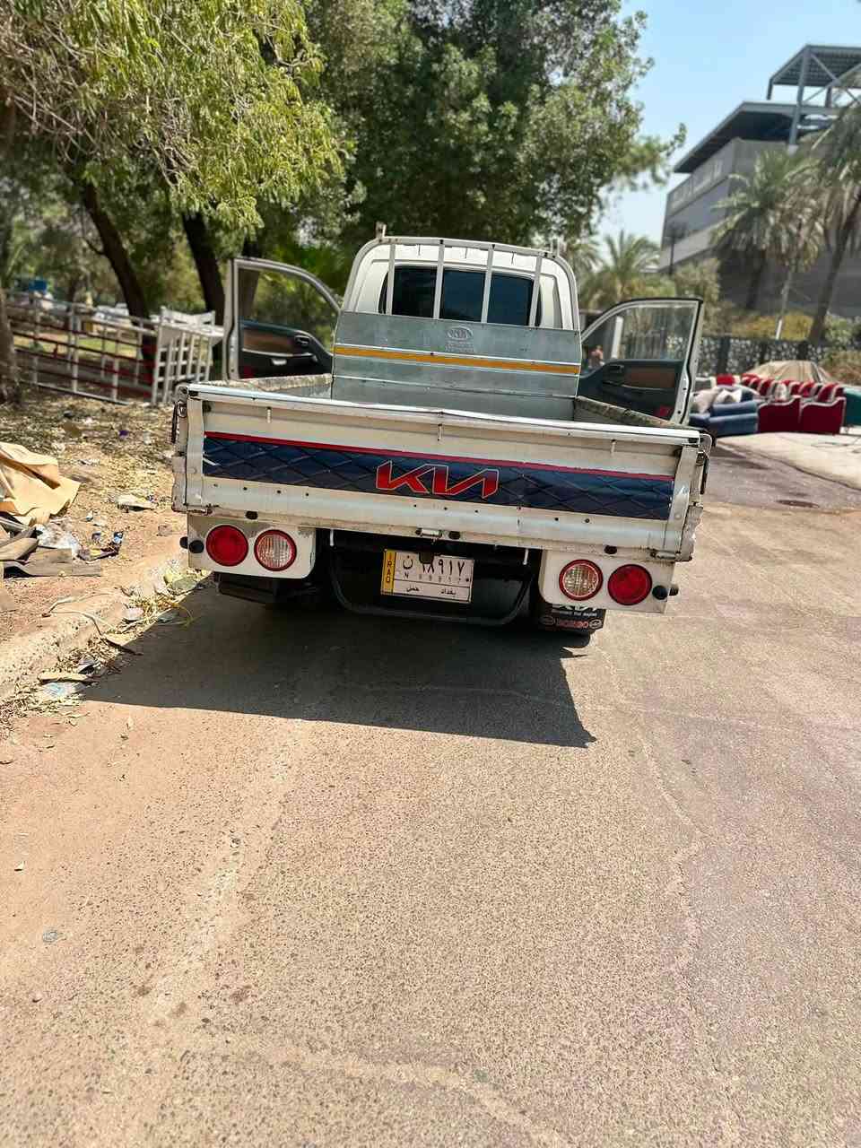 كيا حمل موديل2022 سياره اردنيي سياره كفاله عامهً ما عده هايه الضرب موضحه   بدون اي دواخل ب صوره تحويل مباشر رقم بغداد السعر (135$)للتواصل***********
