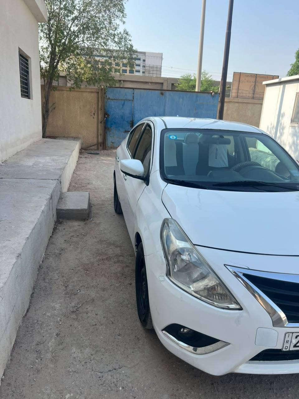 نيسان فيرسه • ٢٠١٥ • وارد امريكي