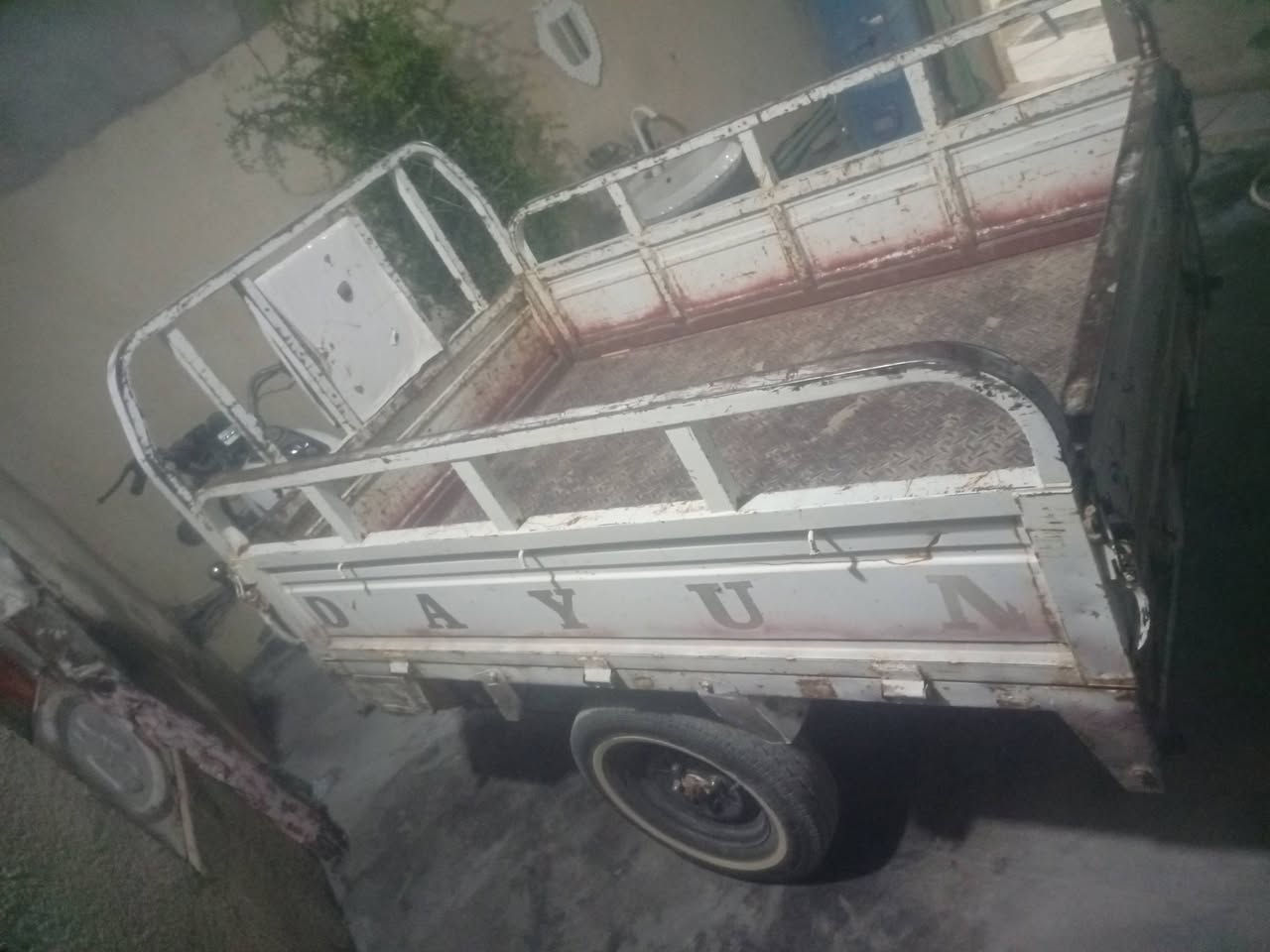 سلام عليكم ستوته البيع مديل 2017 مابيهه اي نقص وراق صوالي سعر 1500 وبيهه مجال تصال رقم ‏‪***********‬‏
