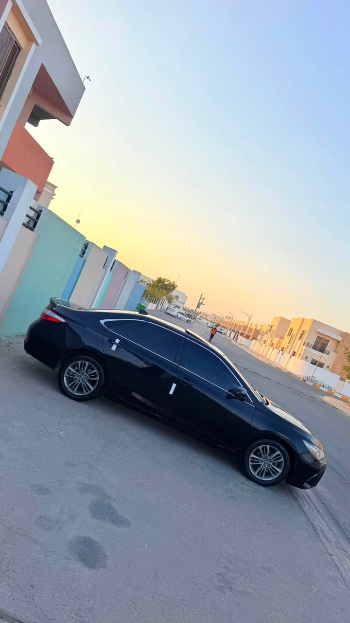 السلام عليگم
كامري ٢٠١٧ SE امريگي ..
لون اسود ( ملگي )
رقم سليمانيه دولي الجديد سنويه للـ ٢٠٣١ .. هزه وبراد جديده للـ ٢٠٢٧ 
شـرط التحويل والغرامات 
محرك ٢٥٠٠ // ٤ سلندر ع وضع الشركه مامفتوح شـرط .. كير شرط 
بيها بنيد وجاملغ صبغ فقـط الباقي گفاله .. شرط الفحص 
تايرات جدد .. صدر جديد .. تبريد ثلج
المكان صلاح الدين _ تكريت
السعر ١١٩ $ بيها مجال
هـ ***********
هـ ***********
( اعــــتذر عن الاقســاط والوعده )
