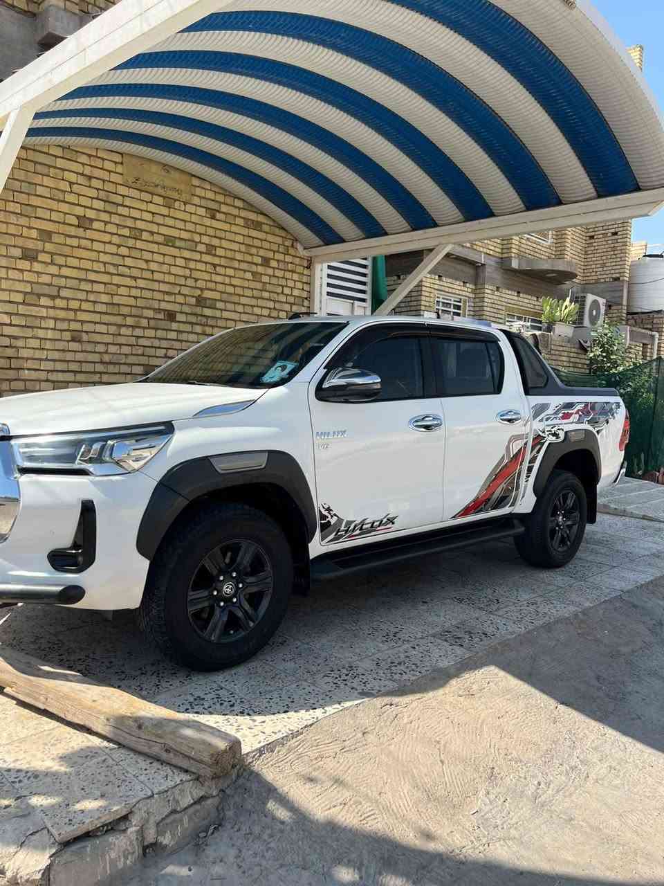 اللهم صل على محمد وال محمد
تويوتا هايلوكس فورويل4x4 مكينه 6سلندر كفاله عامه ما عدا بارد بسيط بل جاملغ الخلفي ألايمن
موديل 2022 ساز فول مواصفات TRD
للأستفسار : ***********
ماشيه : 83 الف 
فول مواصفات 
شحن وايرلس بصمه
تبريد بالكشنات 
رقم اربيل دولي تحويل وكاله
🌹للبيع فقط.
