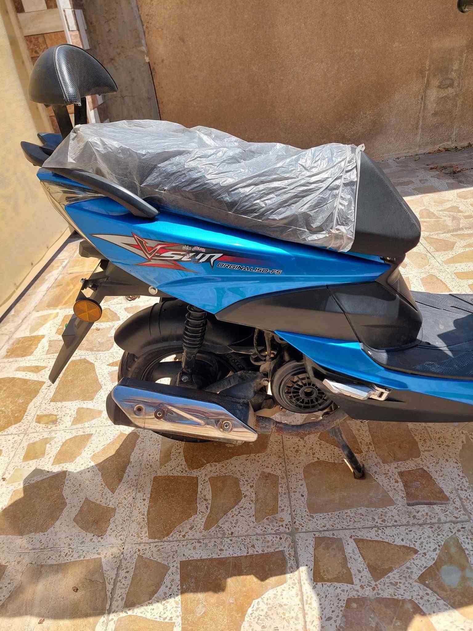 ♦️دراجة FS  للبيع
♦️دراجة موديل 2025 ♦️سويج عدد 2♦️بصمة عدد 2♦️
♦️محرك  150cc
♦️كهربائيات كلها شغالة
♦️نكرة دراجة نظافة كدامكم الصور تحكم 
♦️المكان ديالى المقدادية
♦️السعر  450 الف وبي مجال بسيط

رقم الهاتف 
♦️♦️♦️♦️***********♦️♦️♦️♦️
