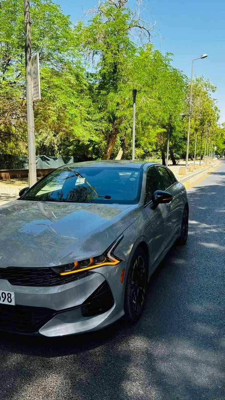 للبيع Kia K5 GT-Line موديل 2024
* موديل: 2024
* الفئة: GT-Line
* الداخلية: أحمر (Red Interior)
* المقاعد: جلد
* تدفئة للمقاعد الأمامية ♨️
* تشغيل بصمة (Smart Key)
* شاشة مع Apple CarPlay وAndroid Auto
* كاميرا خلفية
* حساسات
* مثبت سرعة
* نظام المحافظة على المسار
* مراقبة النقطة العمياء
* جنوط رياضية
* إضاءة LED
* السيارة نظيفة وجاهزة للفحص
* ⁠السعر 177 
*  ***********
