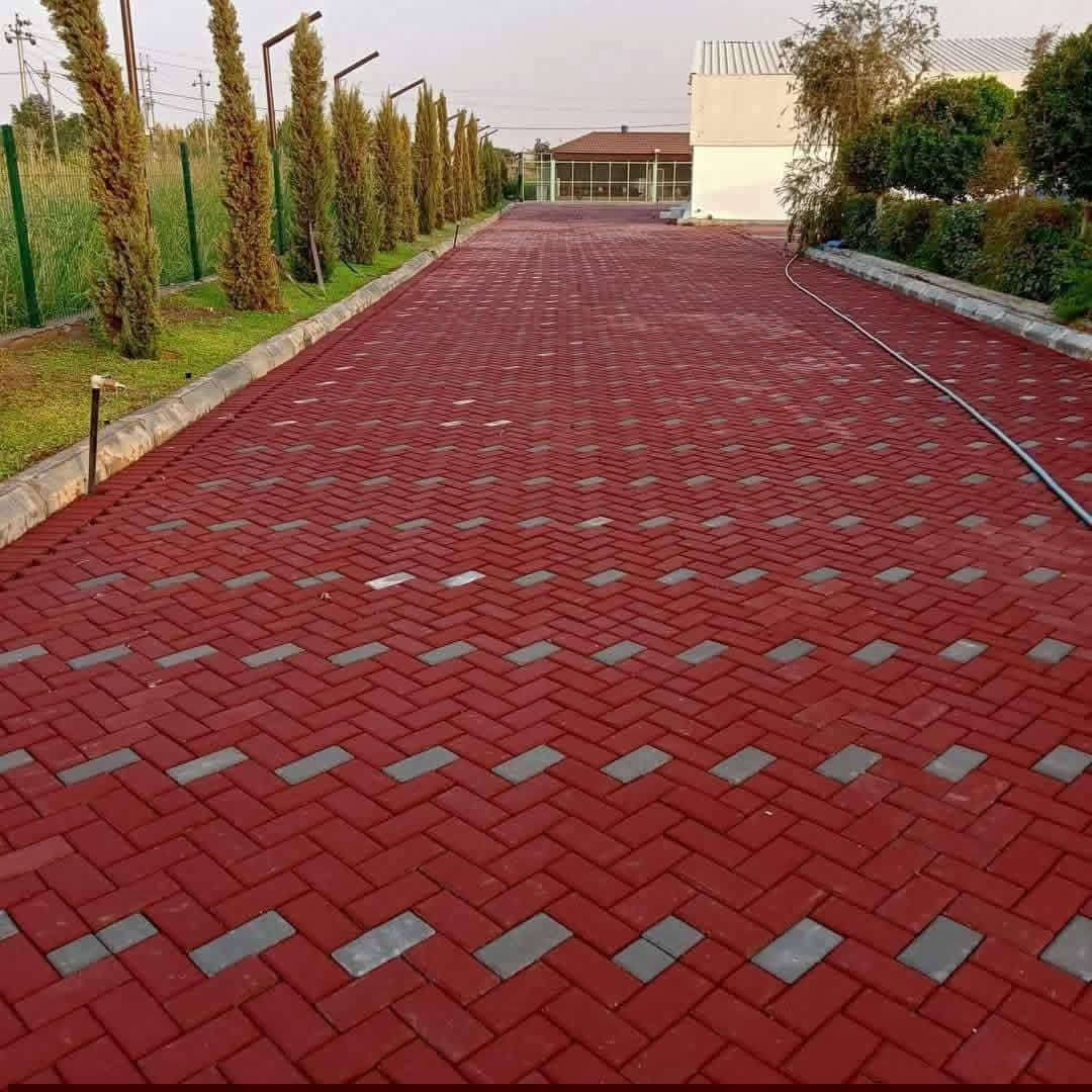 🚧✨ حول أرضك إلى تحفة فنية مع أعمال المقرنص والساقيات والكربستون ✨🚧
نقدم لكم تنفيذ جميع أعمال:
🧱 المقرنص بأحدث التصاميم
🛣️ الساقيات وتصريف المياه باحترافية
⬜⬛ الكربستون بجميع المقاسات والألوان
🏡 تبليط الساحات والحدائق والممرات
🏢 تنفيذ المشاريع السكنية والتجارية
✅ جودة عالية ومتانة طويلة الأمد
✅ دقة في التنفيذ والتشطيب
✅ أسعار منافسة تناسب الجميع
✅ خدمة متوفرة في جميع محافظات العراق
📞 للحجز والاستفسار: ***********
 *********** 
📍 نخدم جميع محافظات العراق
💎 خبرة • دقة • إتقان نجعل أرضك أجمل ونضيف لمسة فخامة تدوم لسنوات
#مقرنص #كربستون #ساقيات #ثرمستون #تبليط_الساحات #أعمال_خارجية #بناء #ديكور_خارجي #العراق #بغداد #البصرة #أربيل #النجف #كربلاء #الموصل #الأنبار #ديالى #واسط #الديوانية #ميسان #ذي_قار #صلاح_الدين #كركوك #بابل #المثنى #دهوك #السليمانية #مشاريع_سكنية #مقاولات_العراق
