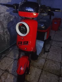 R9 ٢٠٢٦ • نضيفه • مكفوله بطاريات