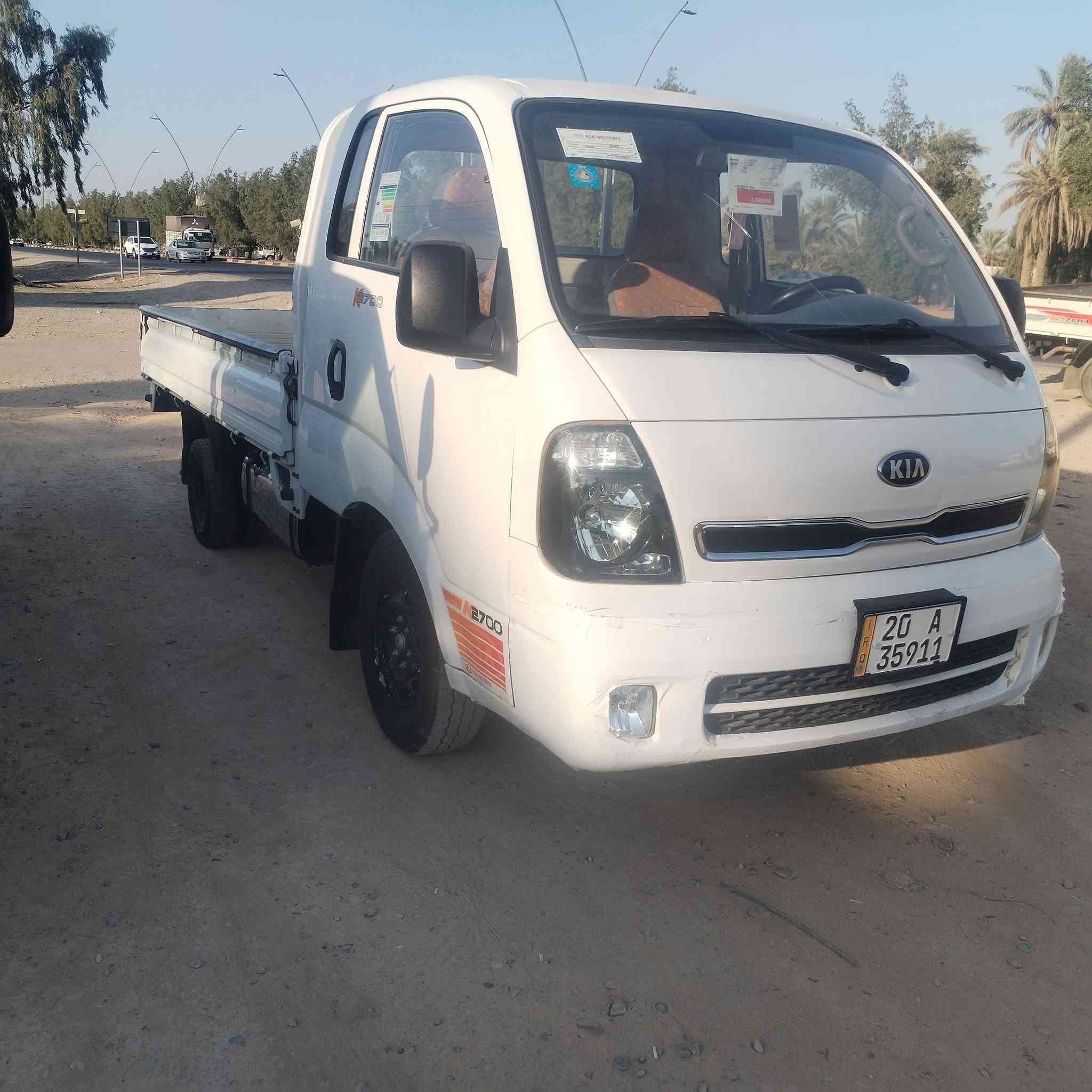 ٢٠١٤ مفوله فقط باب سايق بي صبغ والباقي كفاله عامه سعر ٩٠ سياره تبريد ثلج مكاني ديالئ ***********

