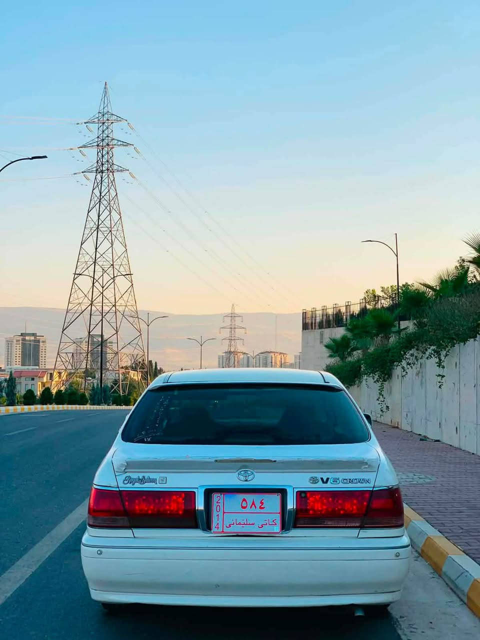 بؤفرؤشتن قفلو كؤتاي  34  براوة براوة ***********
***********
كؤدي هةية بةشةرت 
2003 مةكينةي d4 گةورة 4 دوگمة 
تةبريد ساردو گةرم ئيش دةكا 
پةردة سةلاجة مةركةزي ٤ كوشن كارةبا  ناو زةرز 
سوكانو مةجموعةي بةشةرت زؤر نةرمة  
تةقةو رةقةي تيا نية 
كارةباي هةمو گياني بةشةرت 
لةسليمانيم السليمانية, العراق

