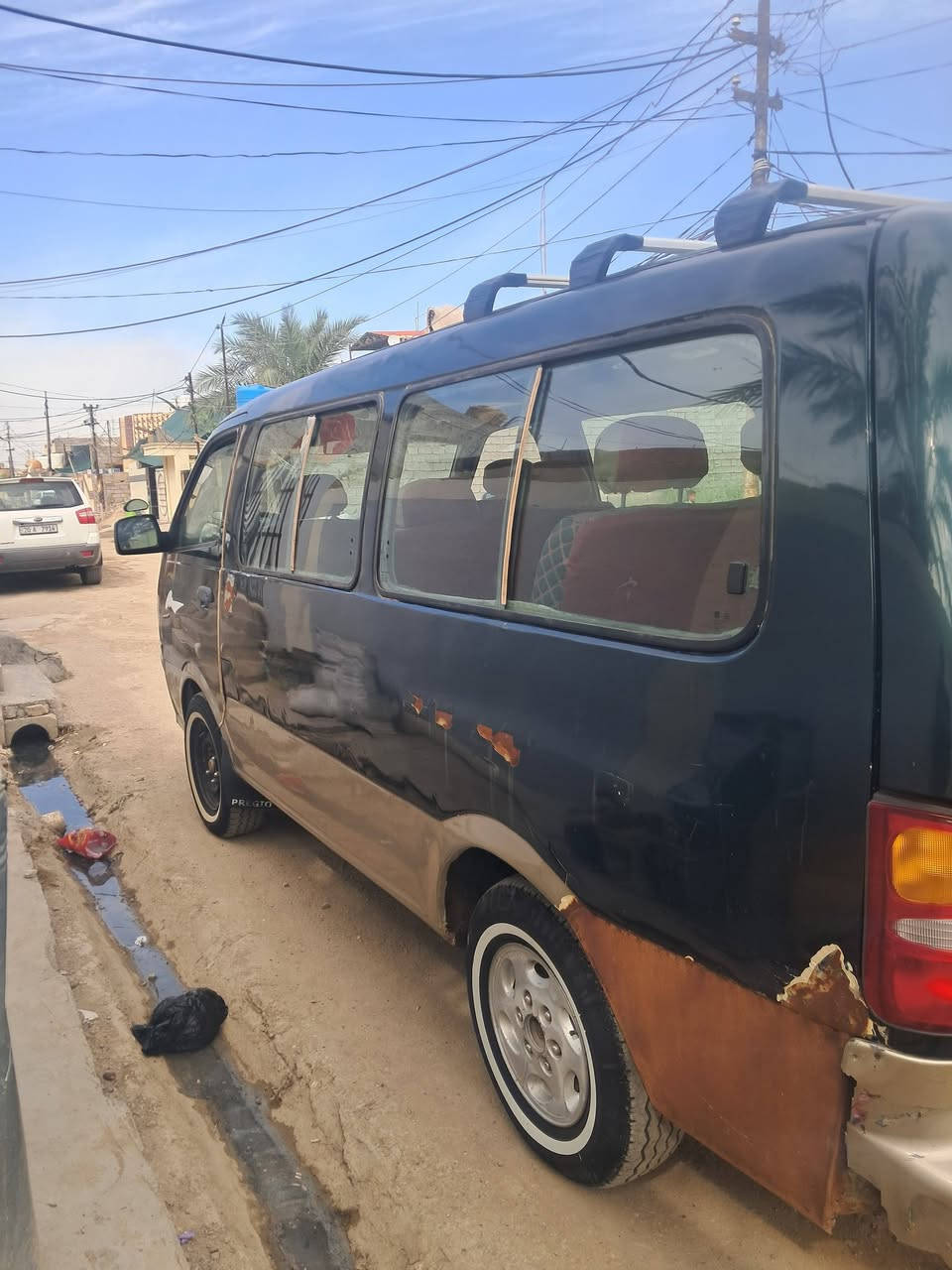 السلام عليكم  كيا بريجو موديل 97 مجدد السنويه يعني خمس سنوات بعد بيهه ٓغرفه جديده ،مكينه، وكير، وأكسن، وحداديه، كهربائيات، دايلمه، سلف، راديتر ،كلچ، مروحه، ، منضومه بريك كله جديد، سياره رقمها بغداد مشروع وطني  مكاني السعر ٥٧ ,خاليه من الغرامات لا هيئه ولا مرور كله مصفر  ديالى بعقوبه المفرق ***********

