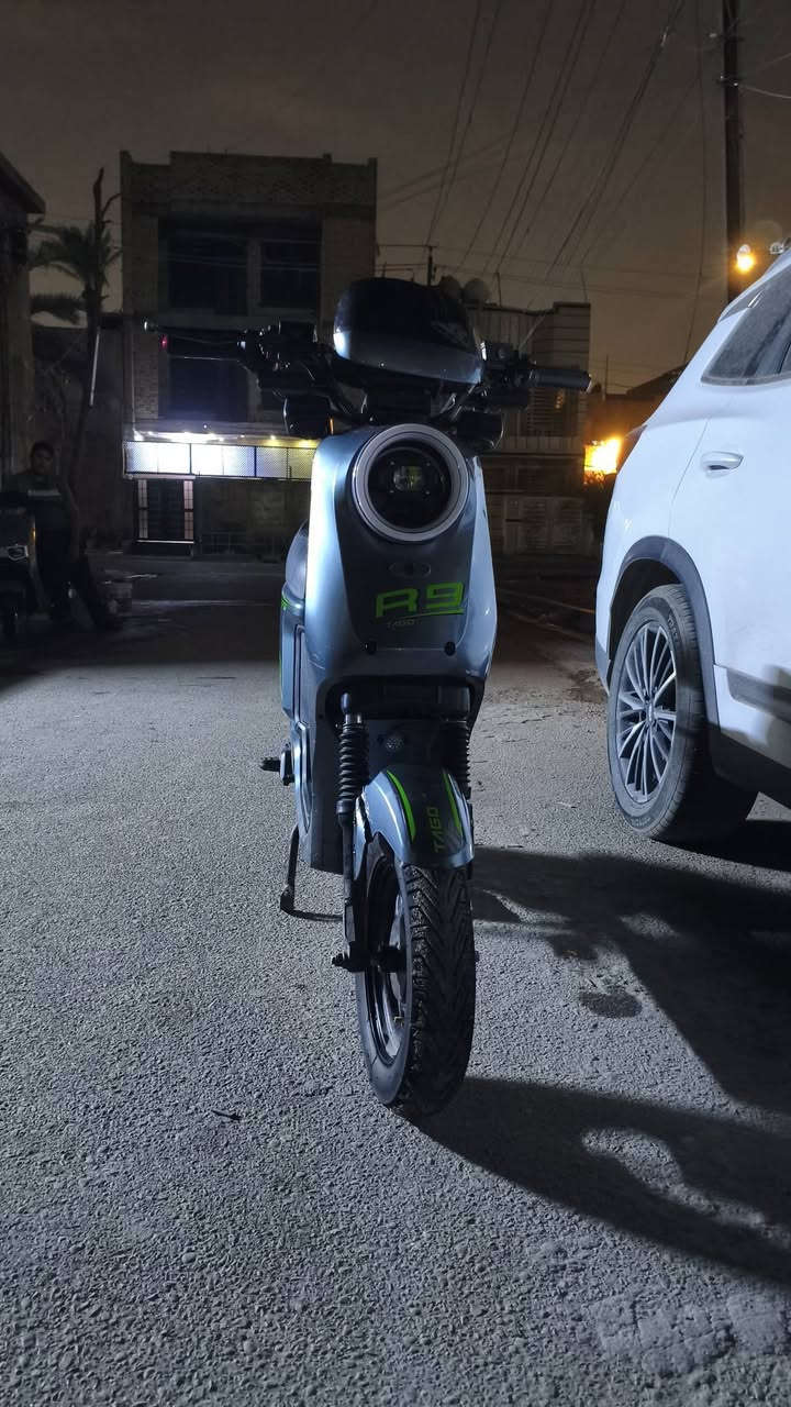 R9 • موديل ٢٠٢٦ • نظيفة