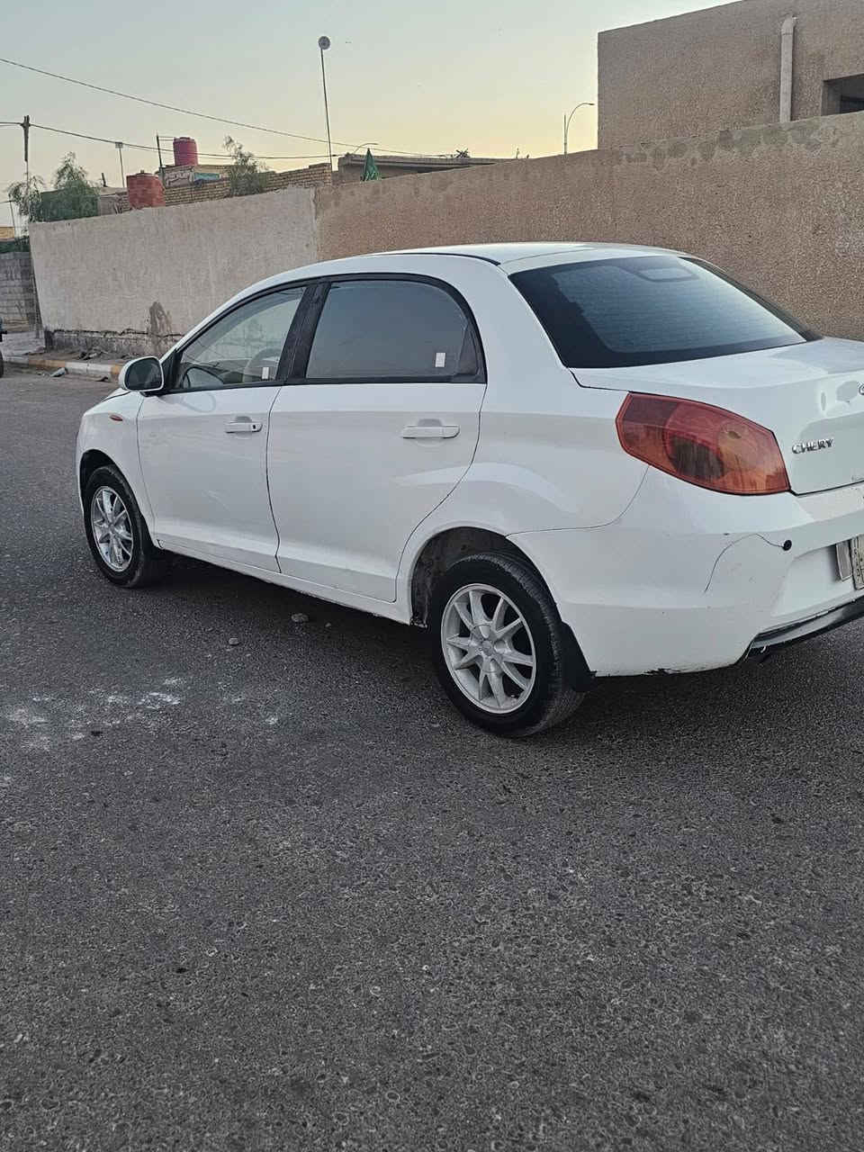 السلام عليكم
للبيع شيري فلاوين 
مديل 2013 رقم مثنى   بأسمي  سياره مكفوله كفاله عامه  وجاهزه كير محرك شرط   تبريد ثلج حداديه جديده 
تخم تاير جديد 
كهربائيات جديده
السعر 29 وبيها مجال بسيط
مكان السياره السماوه المركز 
للاستفسار ***********

