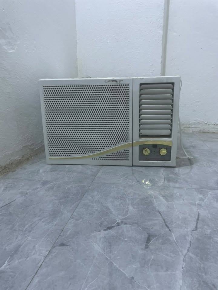 مكيف شاربو 2 طن سعر 250 مشتغل اقل من موسم
‭***********‬

