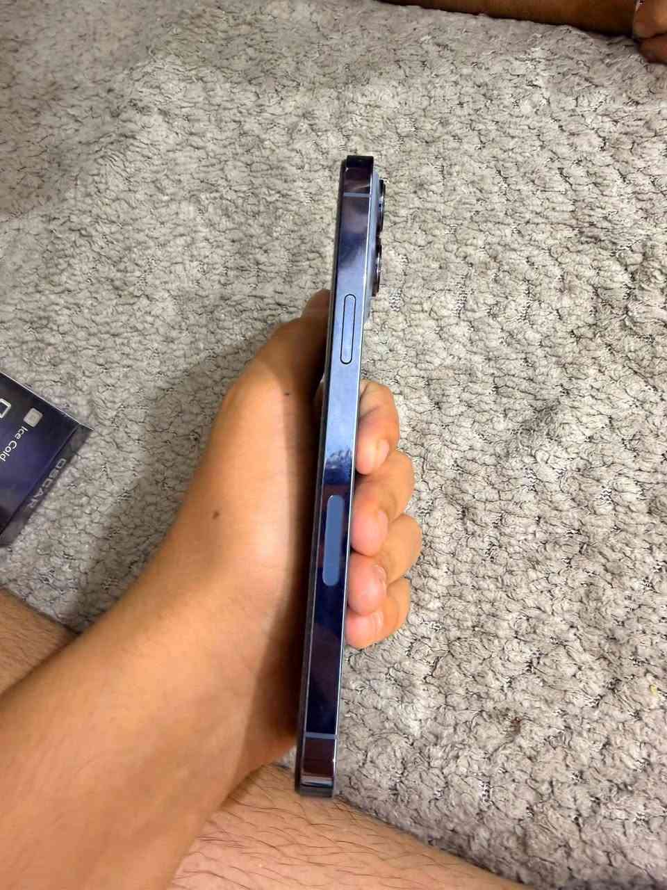 📱 آيفون 13 برو ماكس 256GB

🔋 البطارية: 93%
🇺🇸 النسخة: أمريكية
📱 الشاشة: مبدلة
〰️ يوجد خط وسط الشاشة بسيط ومامأثر على المس  
💰 السعر: 550 ألف
🔄 يوجد مجال

📍 المكان: بغداد – الحرية – الدولعي
📲 للتواصل: ***********
💬 واتساب فقط
