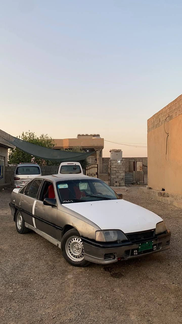 السلام عليكم اوميكا 26 كير عادي مكينه بيها بدايه صرف كير شرط سنوية خضره شرط التحويل والوكاله مسجل كوبون ماستر طخم جديد تواير جديد كهربيات كلها جديده صبغ جماليه بدون حادث مكانها برطله ***********
