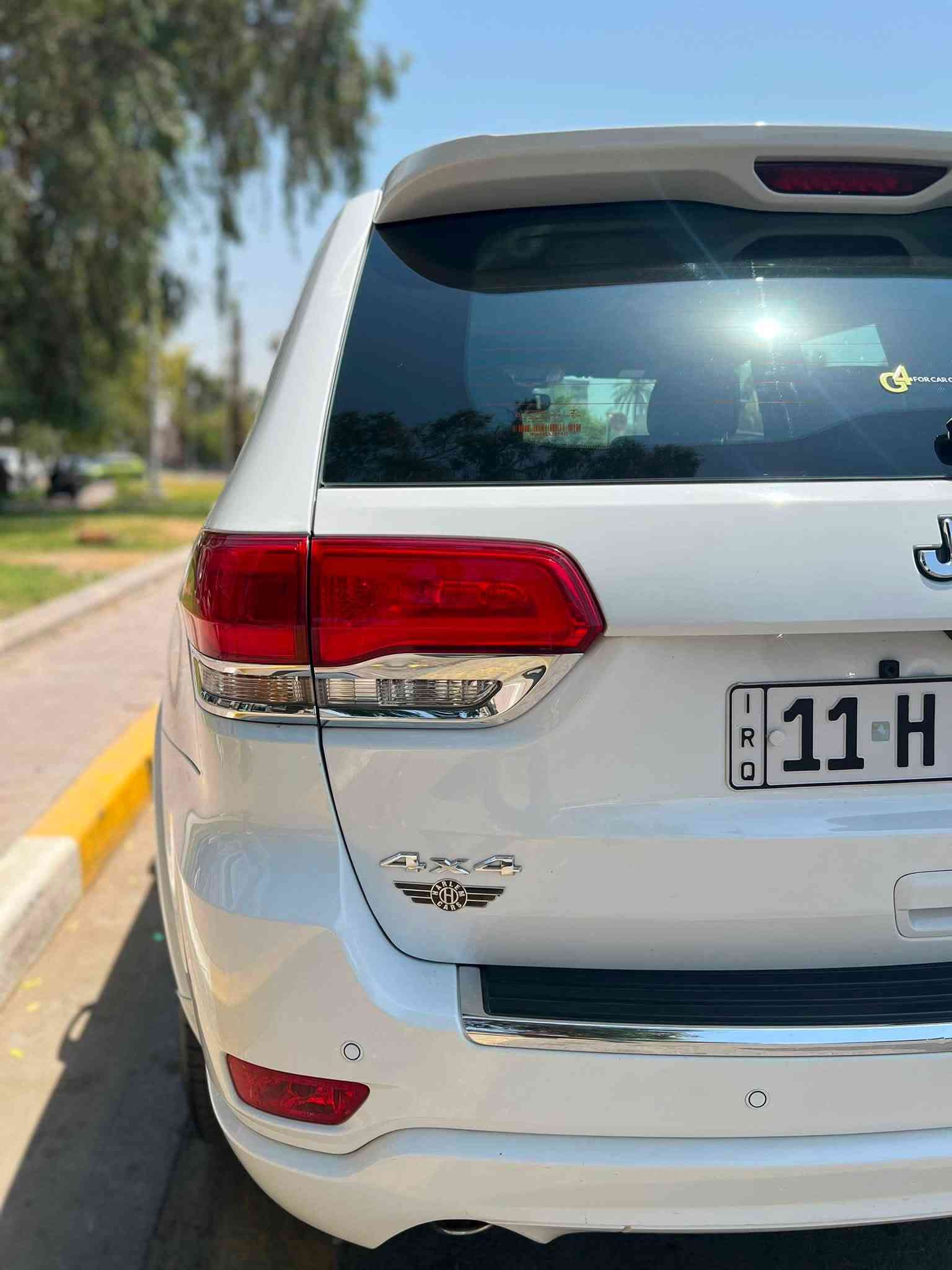 جيب اوڤر لاند
رقم بغداد بأسمي 
٢٠٢٠ هارلم خليجي
كفاله عدا بارد بسيط بالباب 
ماشيه ٥٤ الف 
فول مواصفات 
نظيفة جدا السياره 
للاتصال ***********
بغداد نفق الشرطه
