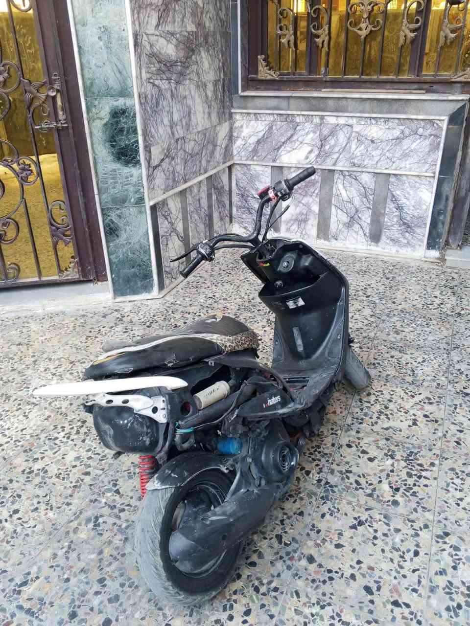 سلام عليكم ماكس عدله دراجه خير من الله نكره هندر شلعه ومعدل دراجه نقصها بس كعكه مال صلنصه يطلع صوت فقط سعر 250قفل قفل بدون عمله العنوان البلديات مخازن سمنت رقم ***********وتساب وتصاب فقط
