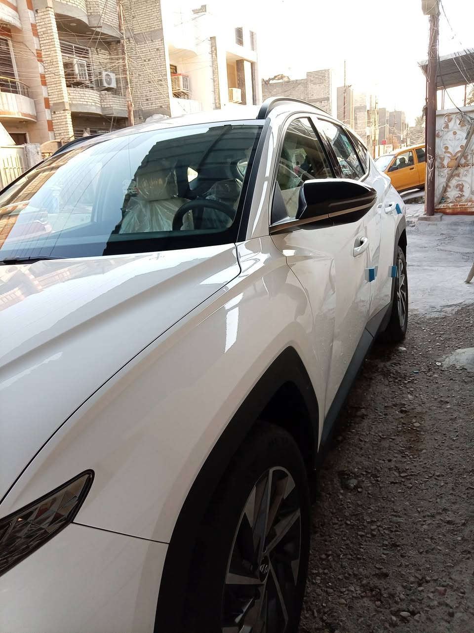 السلام عليكم
من رخصه الادمن
توسان 2023 خليجي للبيع
فول مواصفات عدا البنراما
1_ مري شفط اشاير بالمري
2_ حساس امامي خلفي
3_ 2 كرسي كهرباء مانع انزلاك ومانع انحدار
4_ خمسه ويل كب
5 بصمه تشغيل بصمه أبواب  تشغيل عن بعد نضام ترحيب
6_ ثلاث وضعيات قياده سايد بريك بصمه
7_ محرك 2000 دوش المرغوب 
8_ بردات خلفيه وبرده بصندوك
9_ تبريد قطعتين
بيه بارد بسيط جدا.الاخضر بارد فقط السونار داخل المنشور مكاني الشعب للاستفسار على الرقم ***********
