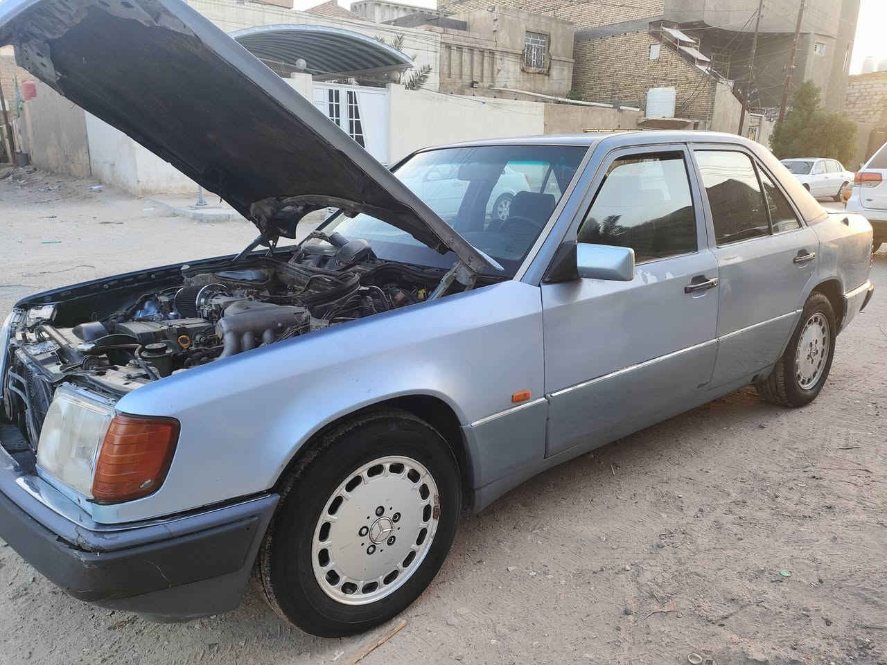 للبيع او مراوس حسب القناعه مكفوله من كلشي ماعده البنيد ابين بي تزليغات اشويه جاهزه من كلشي قواعد ابلاد سليمات مكينه اثنين و نص و حداديه توني امبدله وره و كدام جديده رقمه بغداد بسمي انكليزي كهربائيات كله شغاله مكاني ناصريه بل مركز رقم الهاتف ***********
