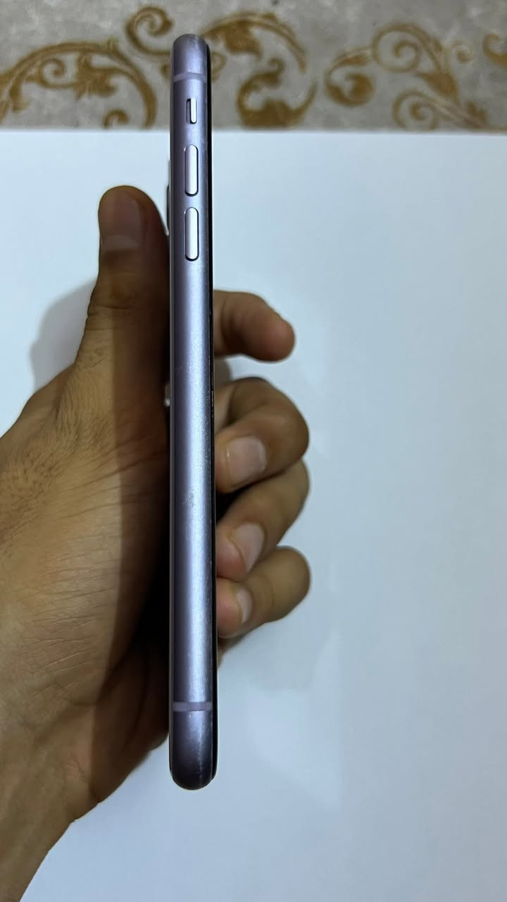 للبيع 
Iphone11 عادي
ذاكرة 128 ، بطارية 92
مقفول ايكلود  
السعر / 100 وبيه مجال

***********
