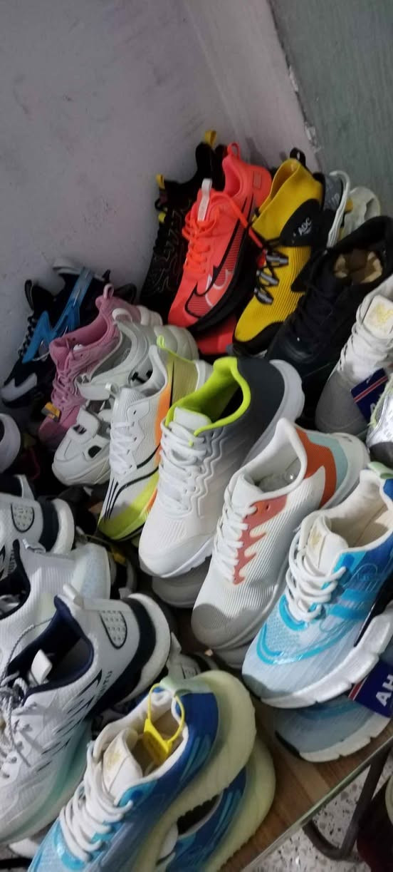 توفرت شلعة مال ترانشوز رياضي خفيف طبي
العدد 35 زوج
سعر القطعة ب8000 الاف
العنوان بغداد الشعب شارع عدن
واتساب فقط *********** بغداد, العراق
