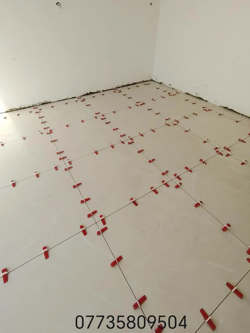 خلفه سيراميك متفرغ للعمل
نعمل سيراميك مرمر كرانيت بورسلاين
           بايات درج حجر قرض 
            استفسار اكثر اتصل
         *********** وات ساب
            *********** وات ساب
            ‏‪مستعدون لكافه أعمال الترميم

نص مكتوب في الصور:
- ***********