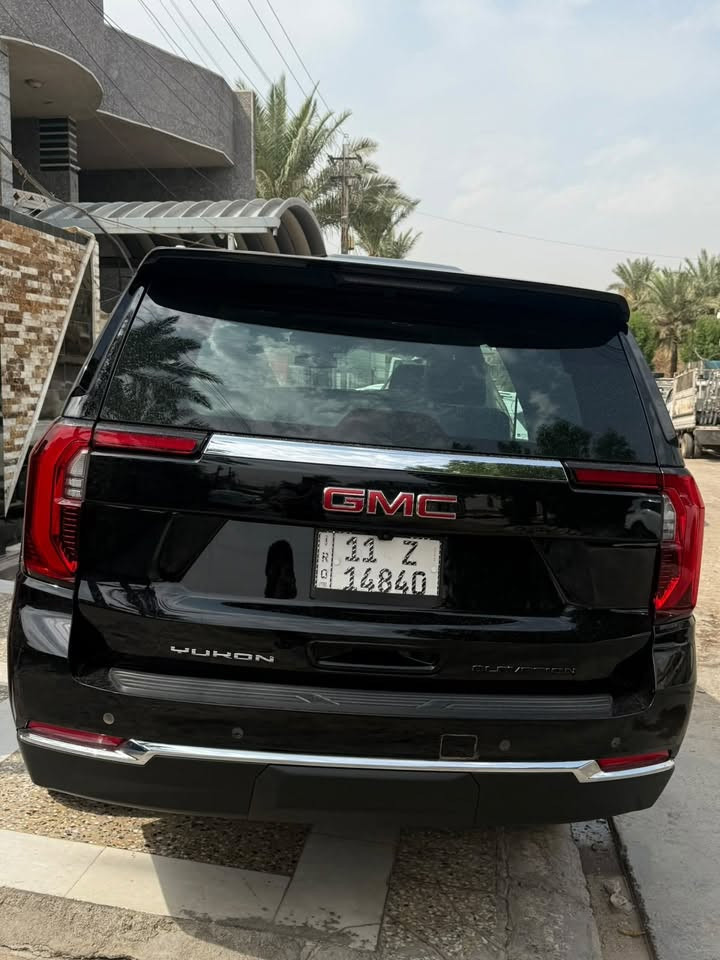 ‏‎السلام عليكم جمسي الفيشن ٢٠٢٥ خليجي وكالة المنصور /مغلفه مغلفه 
                           GMC Yukon ELEVATION 2025
ضمان وكالة المنصور تبديل دهن وصيانه
خليجي مغلفه 
الممشى :  7 الف وضع الزيرو يعتبر 
المحرك :  ٥٣٠٠ المرغوب 
المواصفات :
3قطع تبريد 
ذاكرة خزن المقاعد
كراسي كهرباء 
نضام الخروج عن المسار 
اوتو بارك 
5 وضعيات قيادة 
صندوق كهربائي
التحكم على المنحدرات
كاميرات360
حساسات 360
مستشعر وقوف
تدفئة المقاعد
تبريد المقاعد
بصمة
مثبت السرعة تفاعلي 
مرايا جانبية كهربائية
نوافذ كهربائية
حساس المطر
شاشة
مراقبة النقطة العمية
نظام المفتاح الذكي
التحكم التلقائي في درجة الحرارة
نظام بد التشغيل
نظام فرملة الطوارئ
مقاعد كهربائية
8 وسادة هوائية
مصابيح زينون الأمامية
المصابيح الأمامية ليد
نظام الإنذار
قفل مركزي للأبواب
مانع الانزلاق
عرض المعلومات على الزجاج الامامي
تدفئة مقود القيادة
لوحة قيادة رقمية
إنارة محيطية
أبل كاربلاي
التشغيل عن بعد
مقاعد الصف الثالث
رادار
شاحن لاسلكي
كير ومحرك مكفول 
• رقم بغداد • مكفولة من كلشي 
🔹 الرفاهية والتجهيزات:
 • نظام تحكم منفصل بالتبريد للمقاعد الخلفية
 • شاشة وسطية كبيرة ونظام صوت فاخر
 • فتحات USB، بلوتوث، أنظمة
للإستفسار الاتصال ع الرقم
***********
