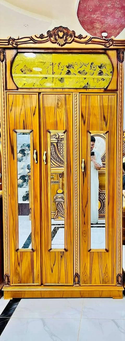 سلام عليكم غرفه هودج اربعينيه قطعتين فصال حطاطه مستخدم شهرين السعر مليون و350 بي مجال العنوان الرمانه الاستفسار اتصال ع رقم أو واتساب ***********
