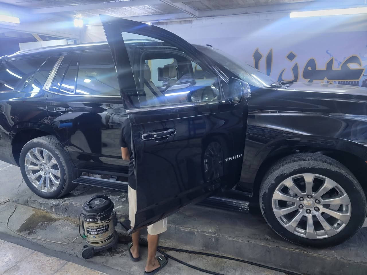 السلام عليكم تاهو ٢٣ بريمر فول الفول خليجي ماشيه ٥٣ الف مكفوله بيه بس pdr بلجنطه على كد اقل شبر 
السعر ٥١ ونص 
***********
