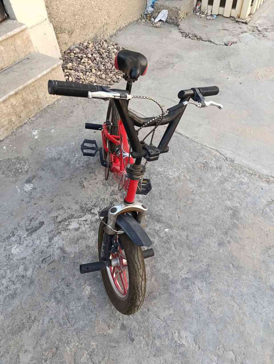 بايسكل BMX مستعمل من عمر 7 سنوات الى عمر 12 سنه سعر الشراء 170 الف سعر البيع 100 الف للتواصل الاتصال على رقم الهاتف في واتس اب 
***********
