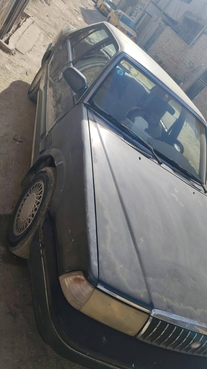 كيه كون كورد على لبلاد بدون صبغ موديل ٩٥ محرك  الفين٢٠٠٠ ٤سلندر تبريد شغال كير ومحرك كفاله السعر٣٥ وبيها مجال التواصل عل رقم ***********
